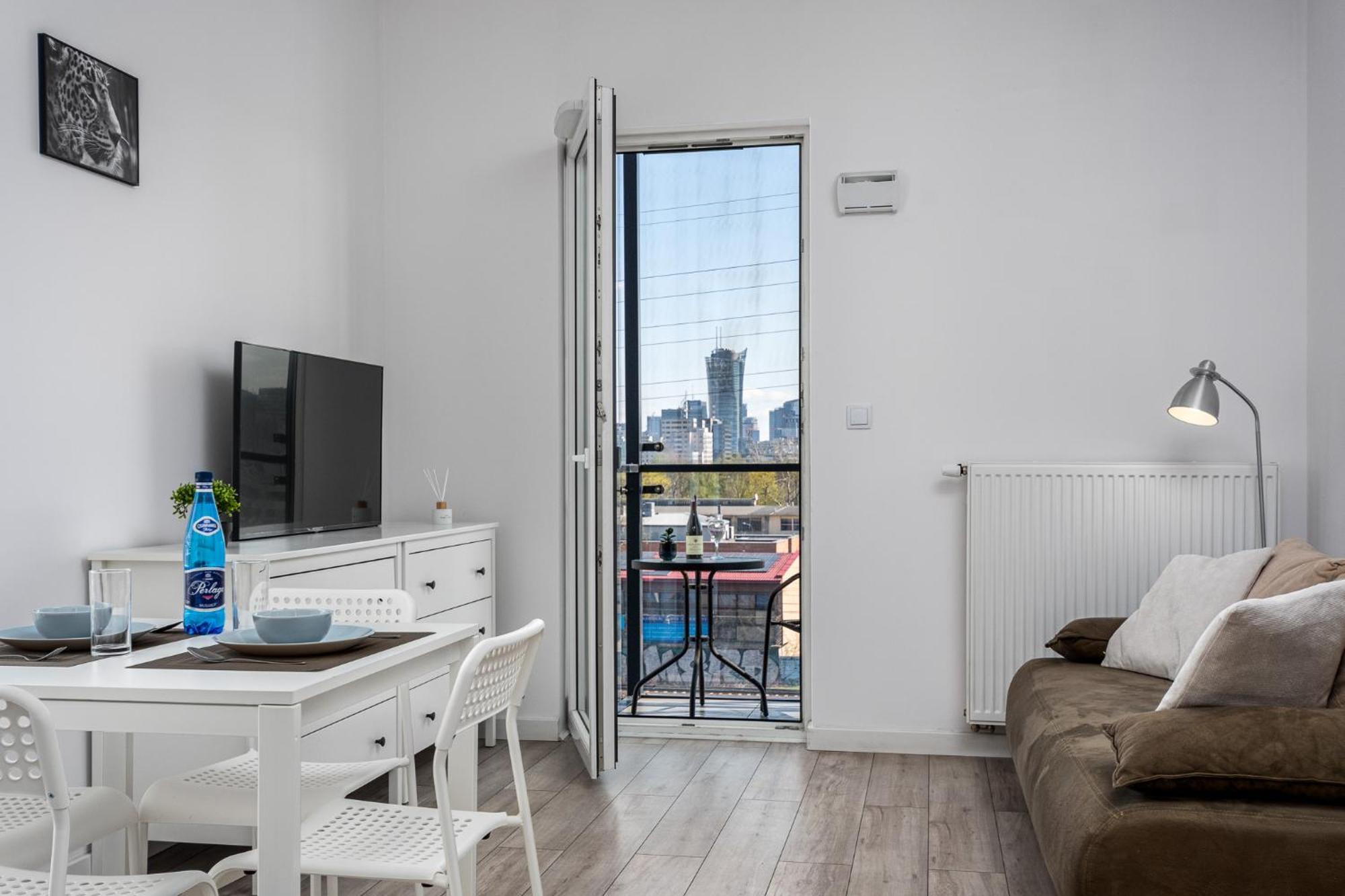 Apartamento Apart D&K Free Parking Aleja Prymasa Tysiaclecia 83A Varsovia Exterior foto