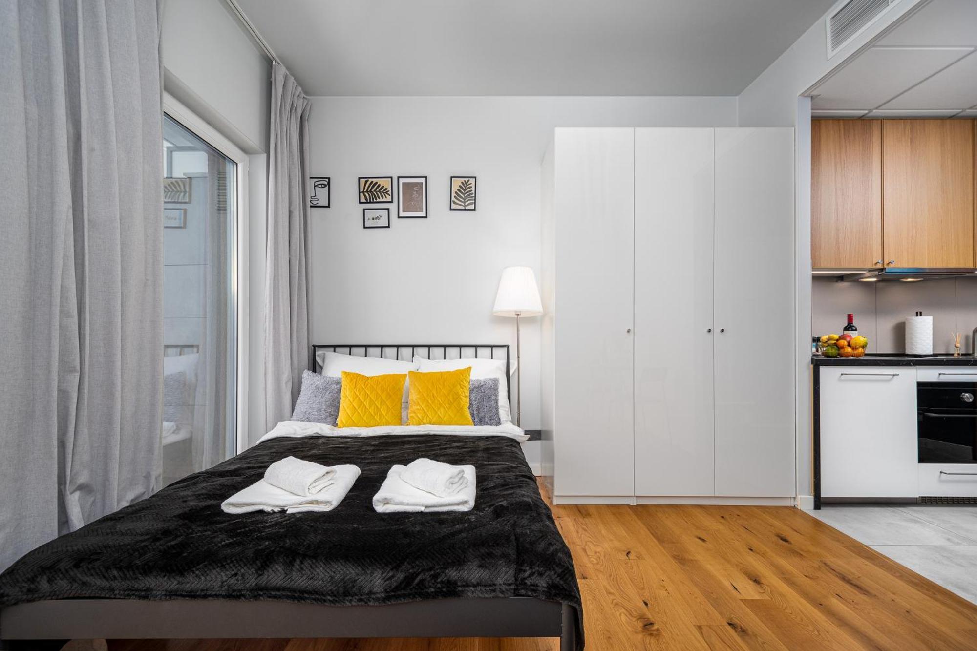 Apartamento Apart D&K Free Parking Aleja Prymasa Tysiaclecia 83A Varsovia Exterior foto