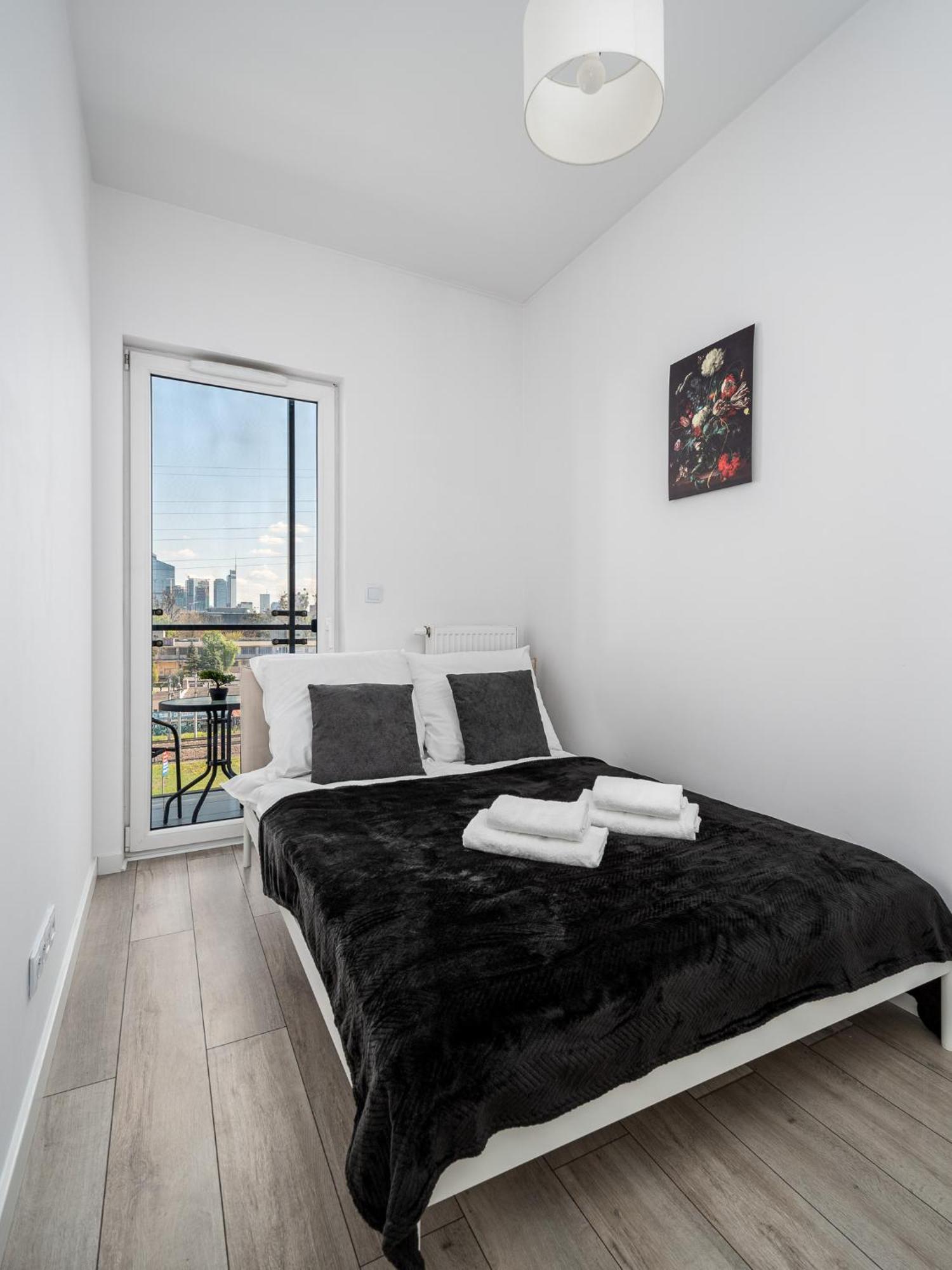 Apartamento Apart D&K Free Parking Aleja Prymasa Tysiaclecia 83A Varsovia Exterior foto